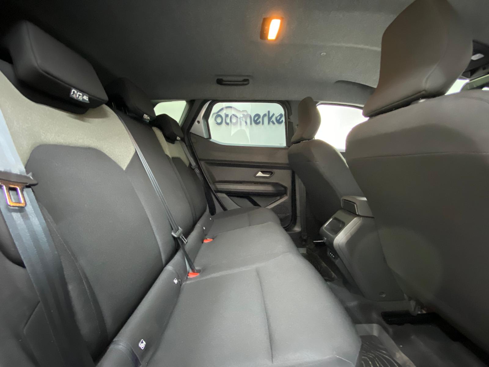 RENAULT DUSTER 25